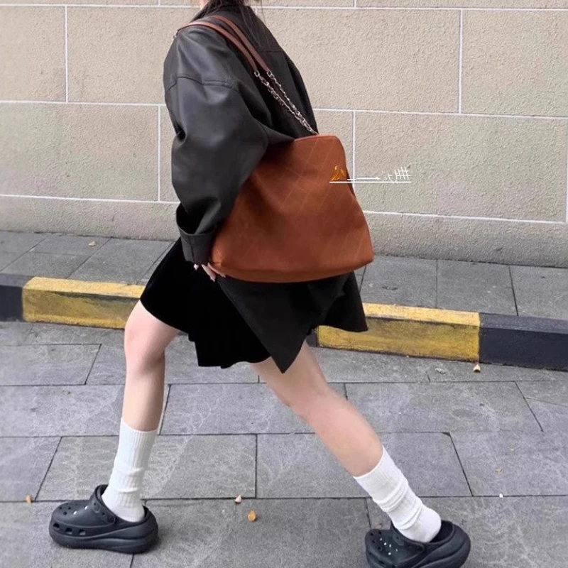 Fall 2025 New Korean Version of Retro Stand-up Collar Shirt Leather Jacket Women's Trench Coat Jacket Versatile Top