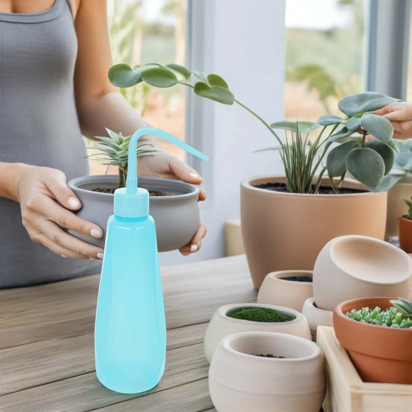 

2Pcs Succulent Watering Bottle Bendable Nozzle Squeeze Plastic Spray Bottle Mini Watering Can for Indoor Plants Balcony Bonsai