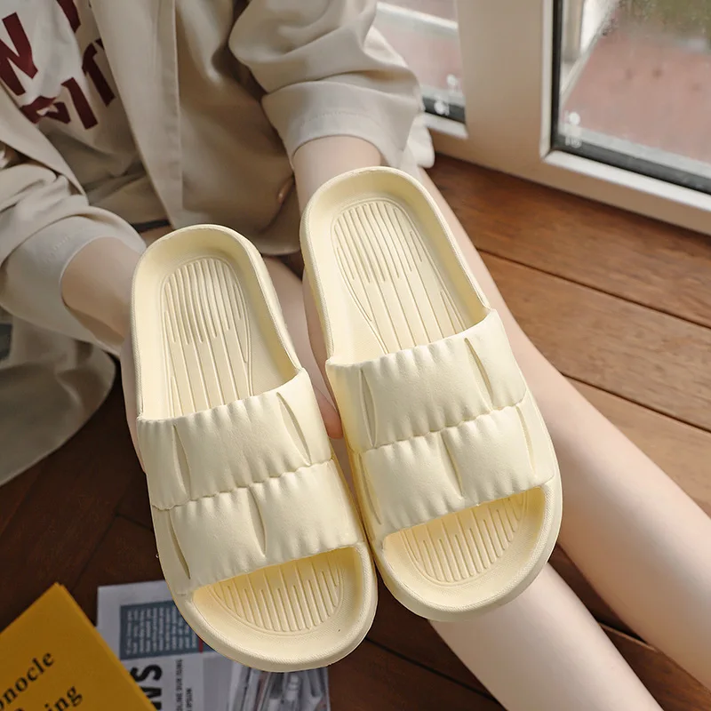 

Couple Summer Home Slippers Soft Sole Comfortable Women Bedroom Slides Non-slip Ladies Bathroom Slippers Unisex Indoor Slides