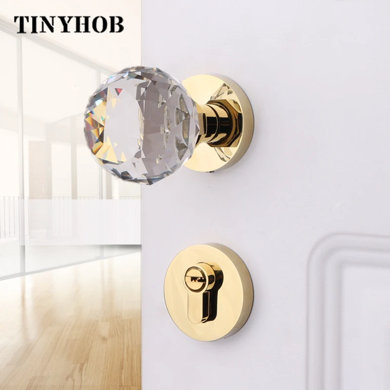 

Crystal Ball Lock/Diamond shape Brass Door Knobs Lock Rotation Lock Handle With Key for Bedrooms Living Rooms Bathrooms