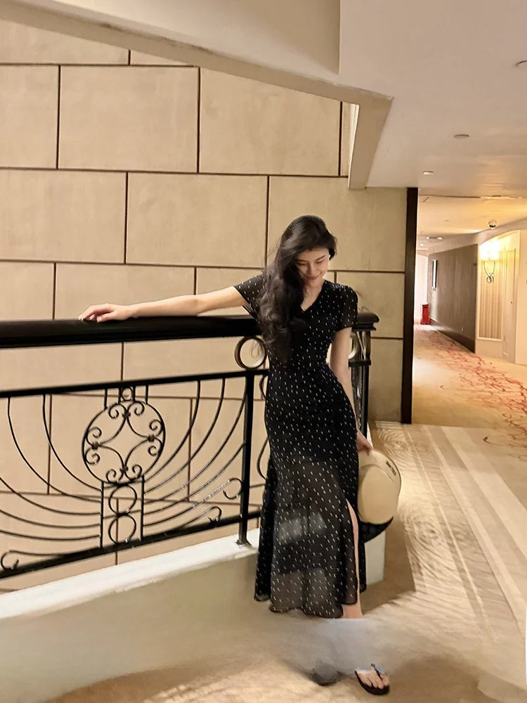 

Zhang a Xing Polka Dot V Neck Drawstring Waist Slim Fit Short Sleeve Dress Women's Fashion Spring Casual Style Polyester Fiber