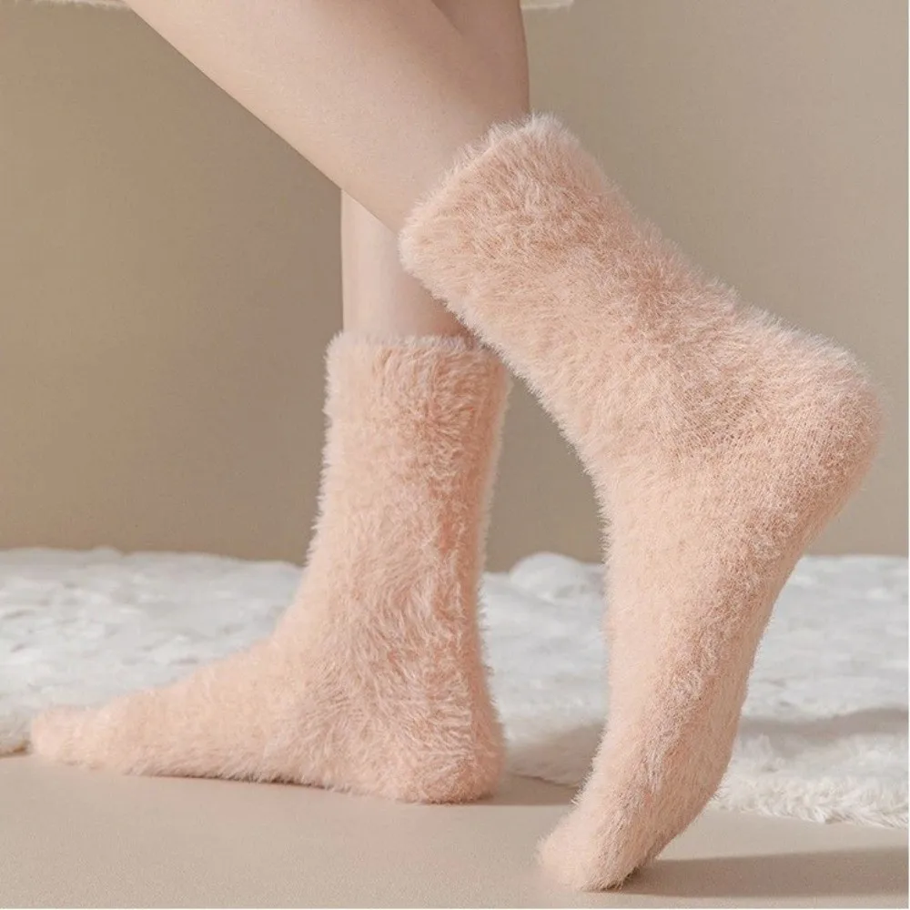 جوارب شتوية سميكة ناعمة تحافظ على الدفء بلون واحد، جوارب نسائية من فراء منتصف الساق للشتاء #6