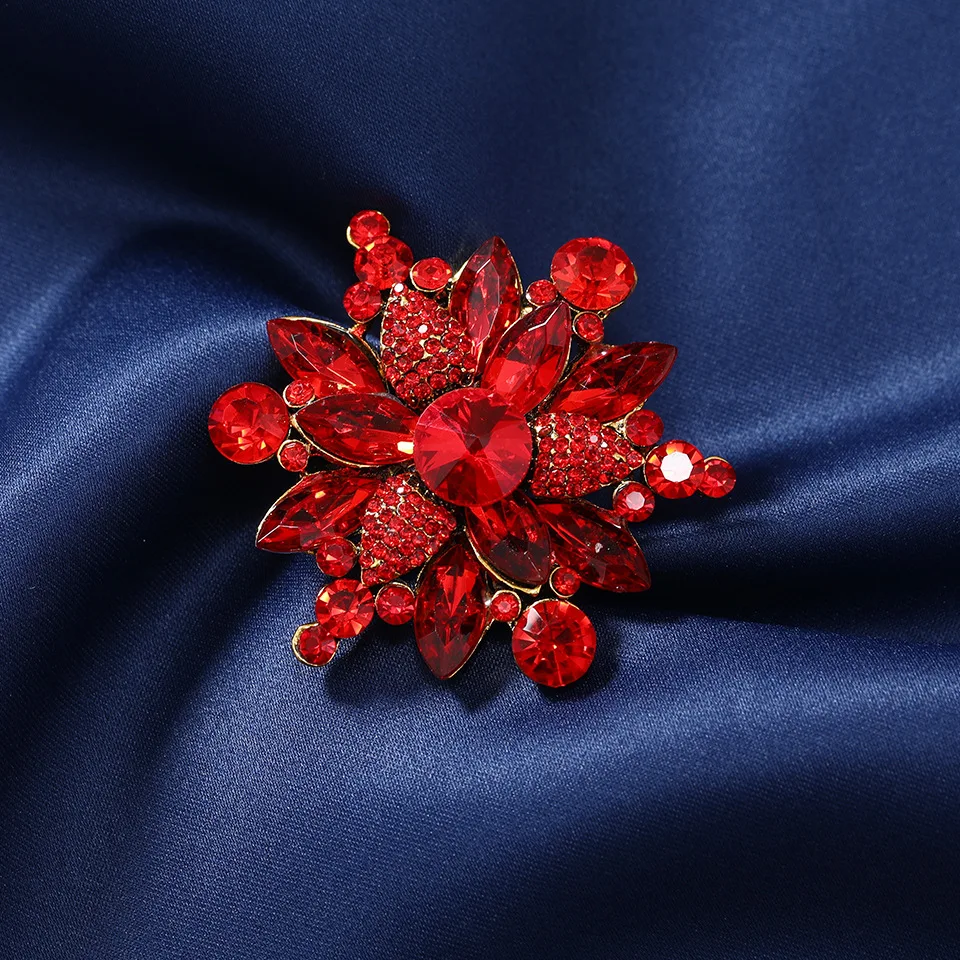 Broches de cristal con copos de nieve exquisitos para mujer, alfileres de lujo con diamantes de imitación brillantes, insignias de ramillete,