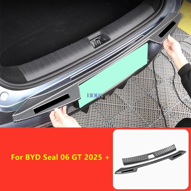 

For BYD Seal 06 GT 2025 + Car Style Auto Rear Bumper Trunk Guard Foot Plate Trunk Door Sill Threshold Scuff Welcome Pedal Cover