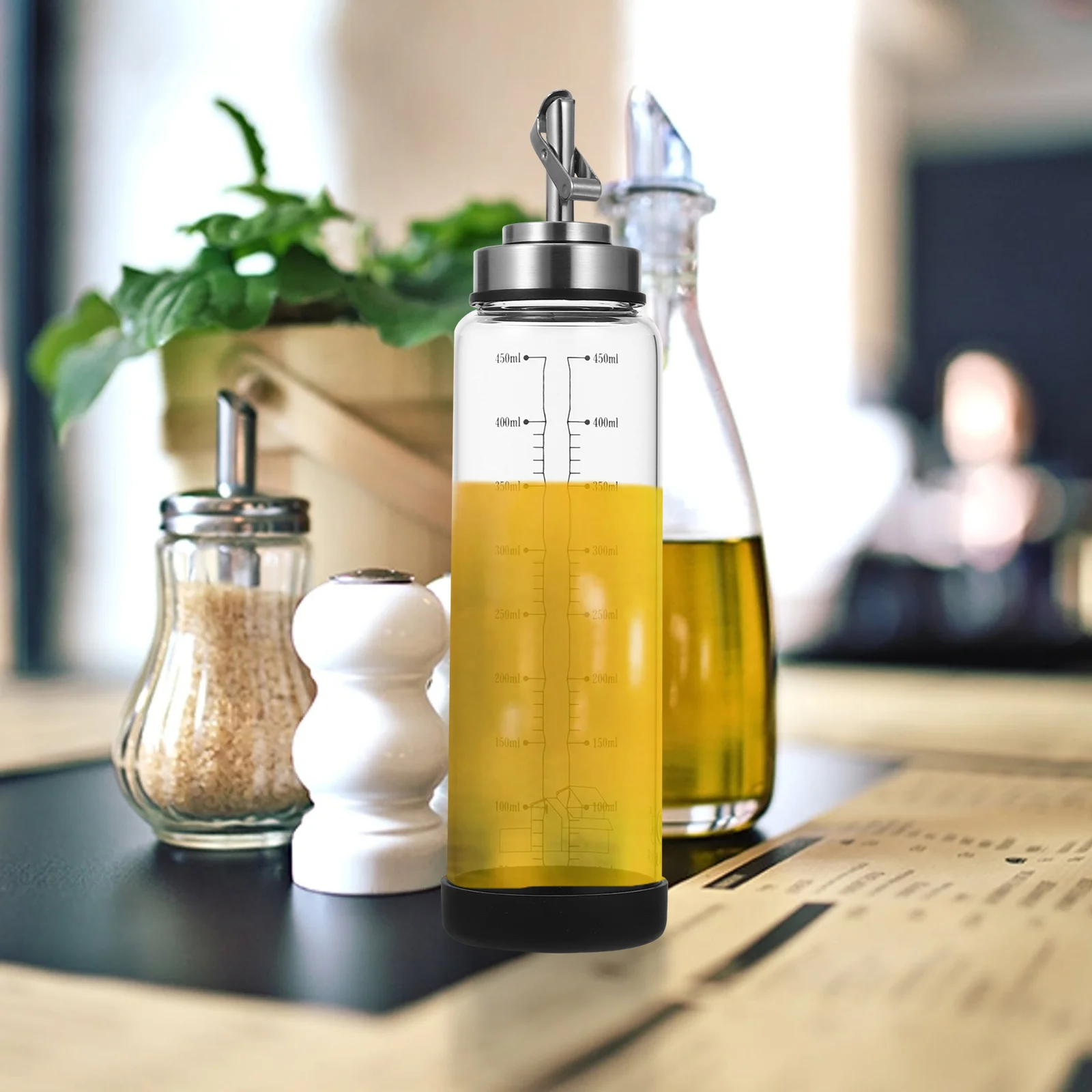 

1Pcs Automatic Open Close Oil Bottle 450ml Large Capacity Glass Oil Dispenser Kitchen Seasoning Storage Bottle Leak Proof
