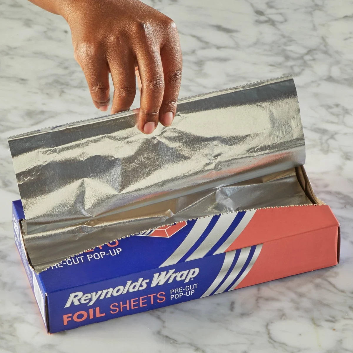 Reynolds Kitchens Pre-Cut Pop-Up Foil Sheets - 50Ct/49.83Sq Ft: Aluminum, Multipurpose Household Use view 8