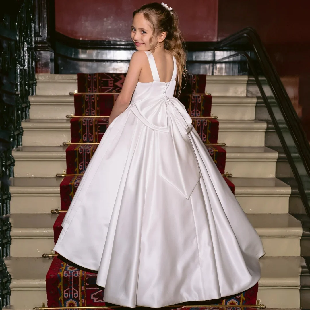 Customized Wedding Birthday Party Flower Girl Dress White Satin With Bow Sleeveless For Banquet Holy Communion Prom Gown