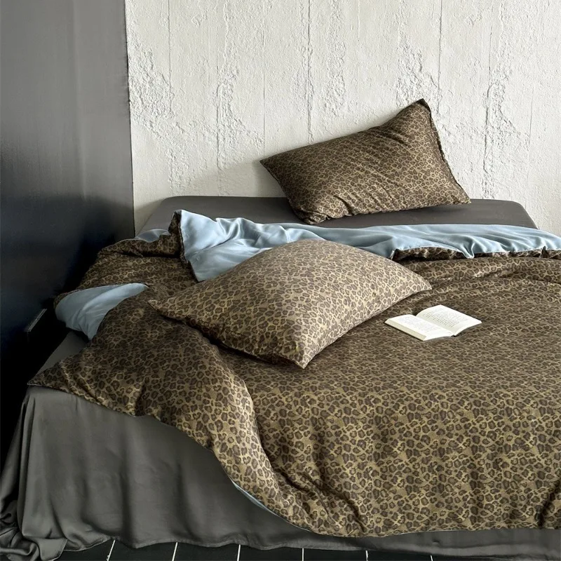 Leopard Print Retro Lenzing Tencel Four-piece Digital Printing Luxury Silky Smooth Sleeping Quilt Cover Bed Sheet Bedding Set