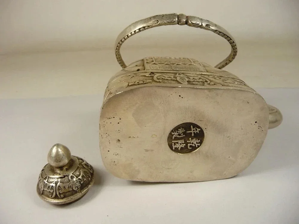 Wonderful Chinese Tibetan silver elephant teapot