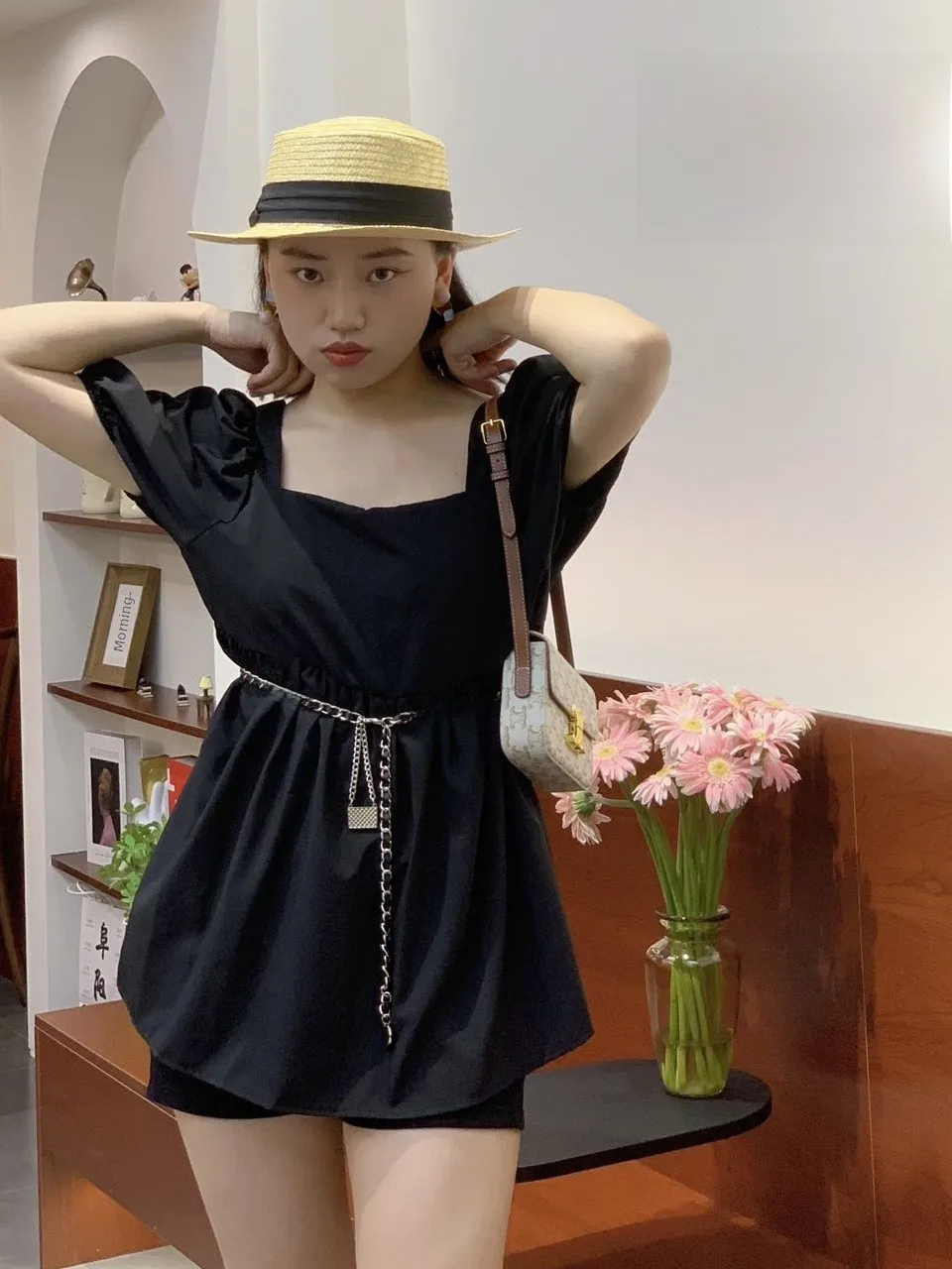 

Elegant plus Size Bubble Sleeve Square Collar Doll Shirt Women's Summer Fashion Sweet Style Casual Breathable Polyester