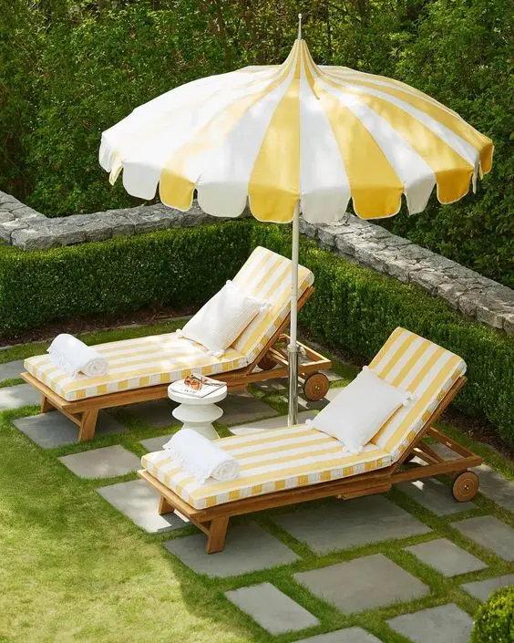 NEW Arrival Outdoor Leisure Aluminum Pole Rlarge Garden Pagoda Umbrella Beach Umbrella Blue and White Beach Shade Sun Umbrella
