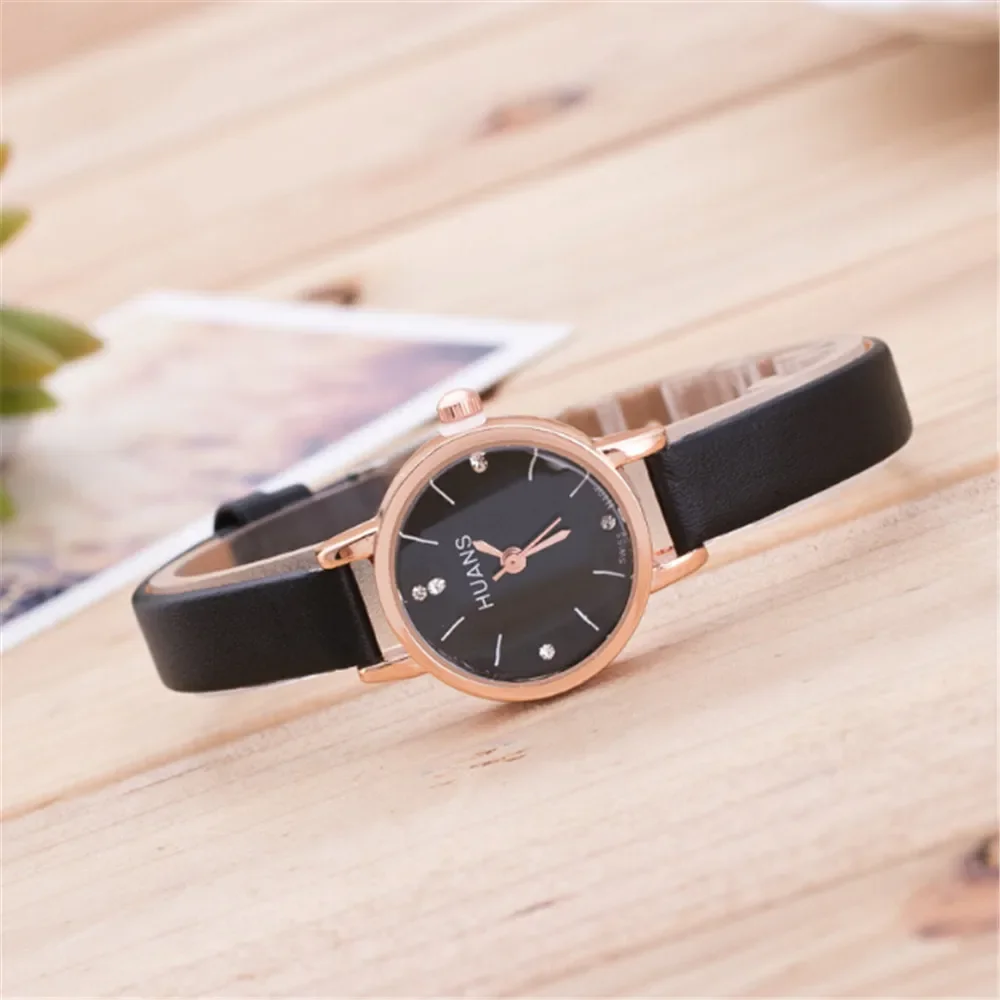 Minimalist Fashion Wristwatch Woman Fine Strap Circular Small Dial Simplicity Elegant Temperament Quartz Clock Everyday Watch