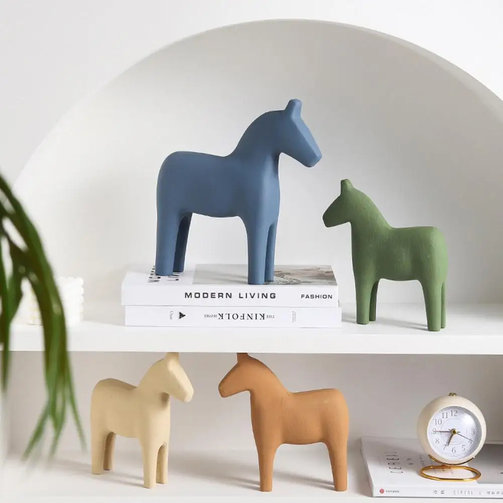 YOUZI Wooden Horse Figurine Ornament Modern Minimalist Art Crafts For Living Room Bedroom Desktop Decoration