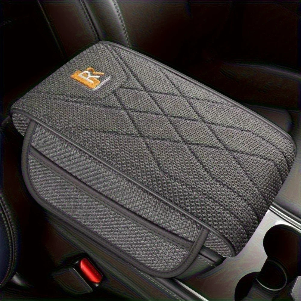 

1PC Armrest box pad,In summer, it feels cool to the touch when your elbows come in contact with it, without any stuffiness
