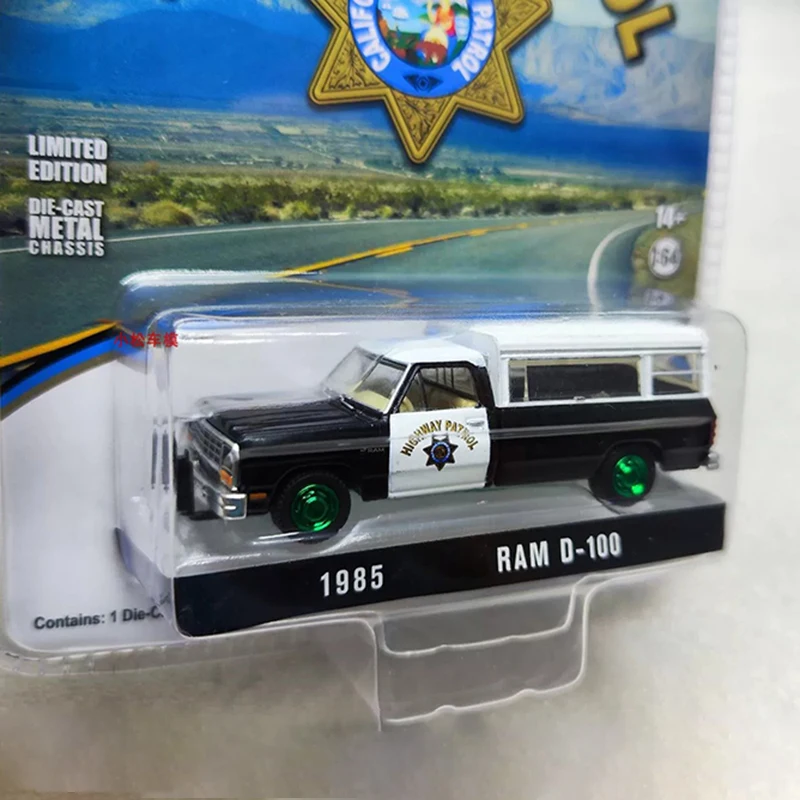 GreenLight 1:64 Scale 1985 Ram D-100 Highway Green Machine Patrol Alloy Car Model Static Collection Decorated Holiday Gifts