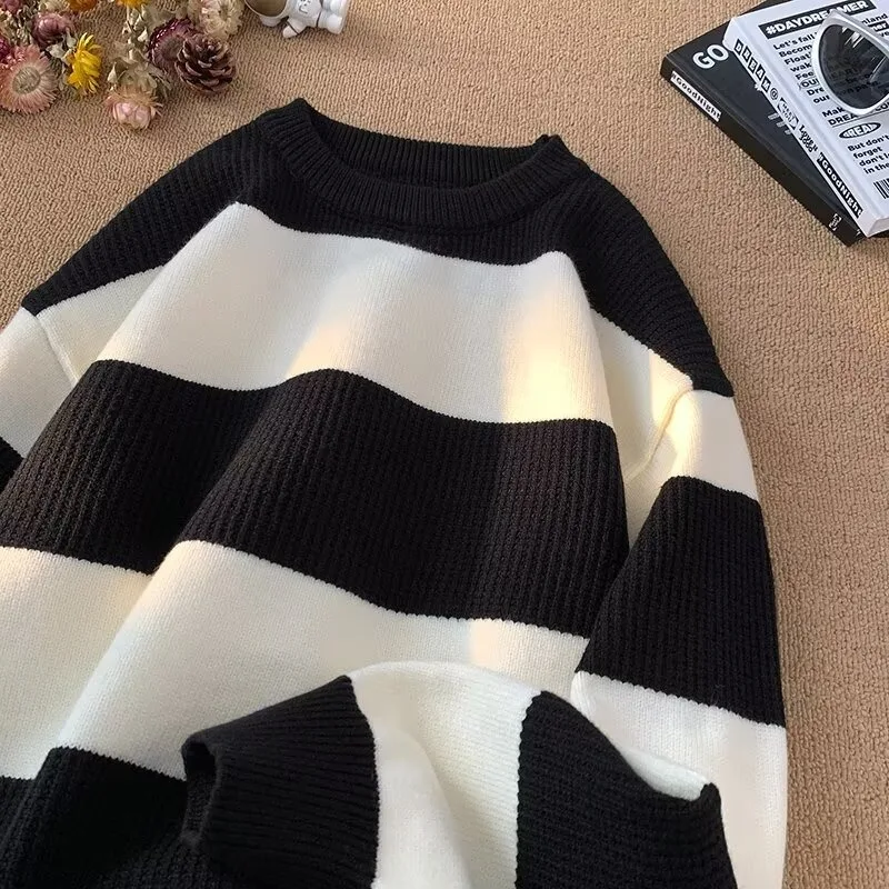 Wide striped round neck sweater for men in winter, contrasting striped sweater for boys and teenagers, lazy style knitted top, c
