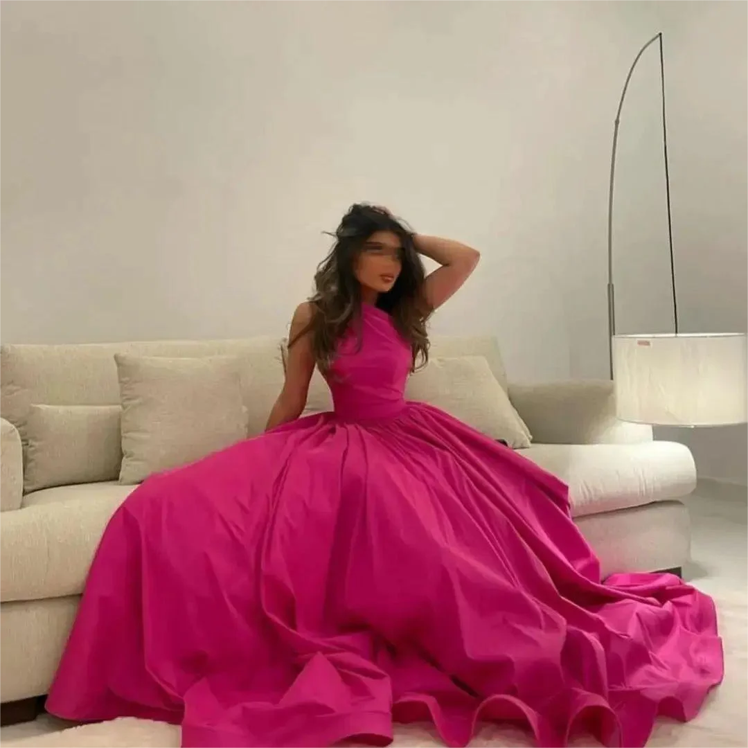 Abito da sera giallo fucsia personalizzato A Line Arabia Saudita Abiti da ballo formali per celebrità con una spalla Abiti da festa lunghi da donna