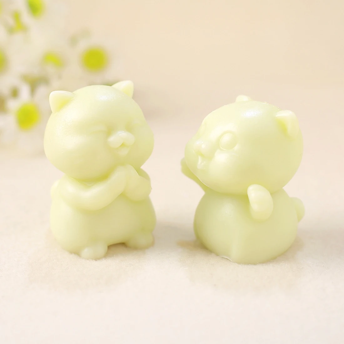 3D Cute Cartoon Rabbit Silicone Candle Mold Diy Handmade Cat Squirrel Shape Soap Plaster Mold Birthday Party Wedding Gift Making