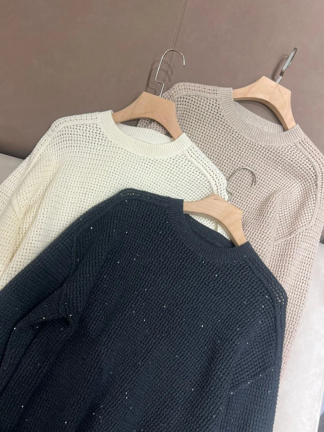 Casual sparkling sequin embellished solid color pure wool knitted sweater