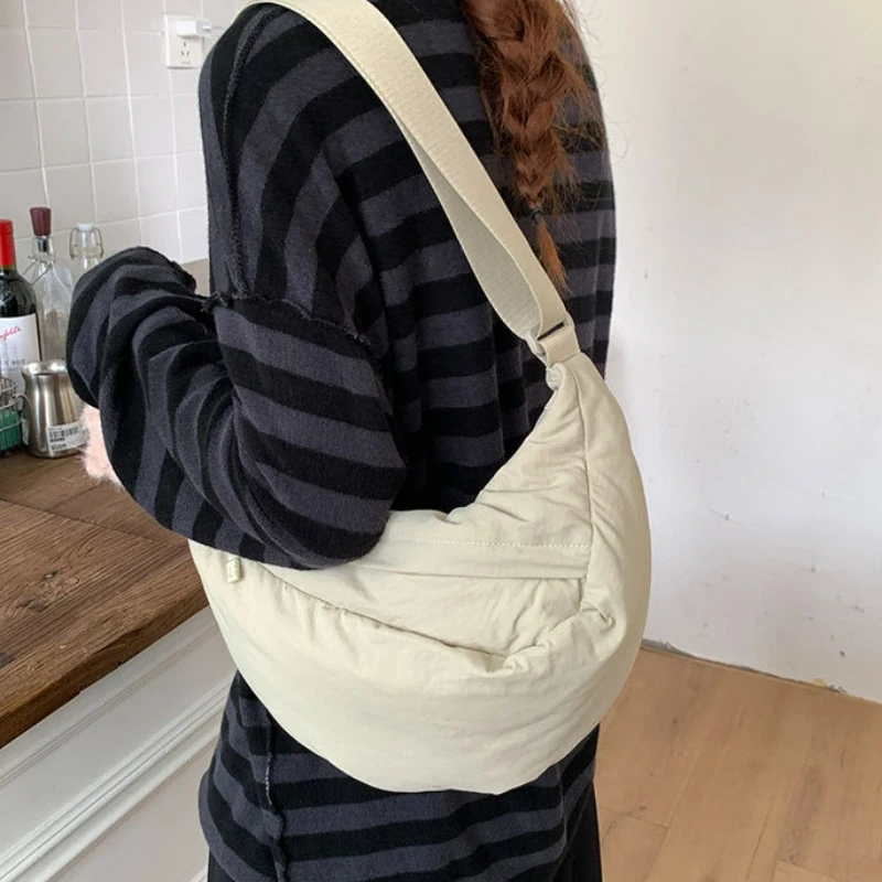 حقيبة هوبو بسيطة ومتعددة الاستخدامات، حقيبة كروس كاجوال أنيقة وهي حقيبة كتف مناسبة وعصرية وخفيفة الوزن #2