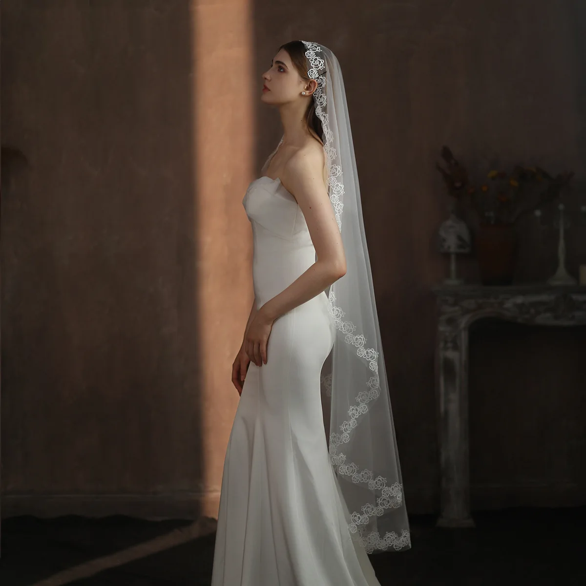 

V303 High-Quality Rose Lace Bridal Veil European and American Retro Single-Layer Wedding Photo Styling Headpiece