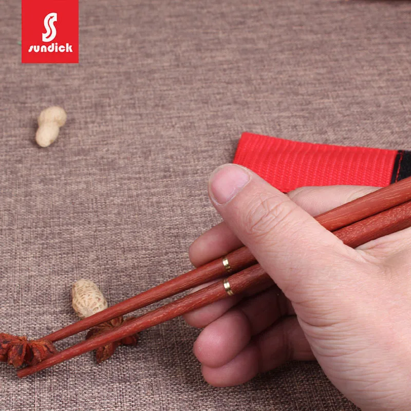 Outdoor Solid Wood Chopsticks with Storage Portable Bag, Camping Tableware Travel Portable Folding Chopsticks