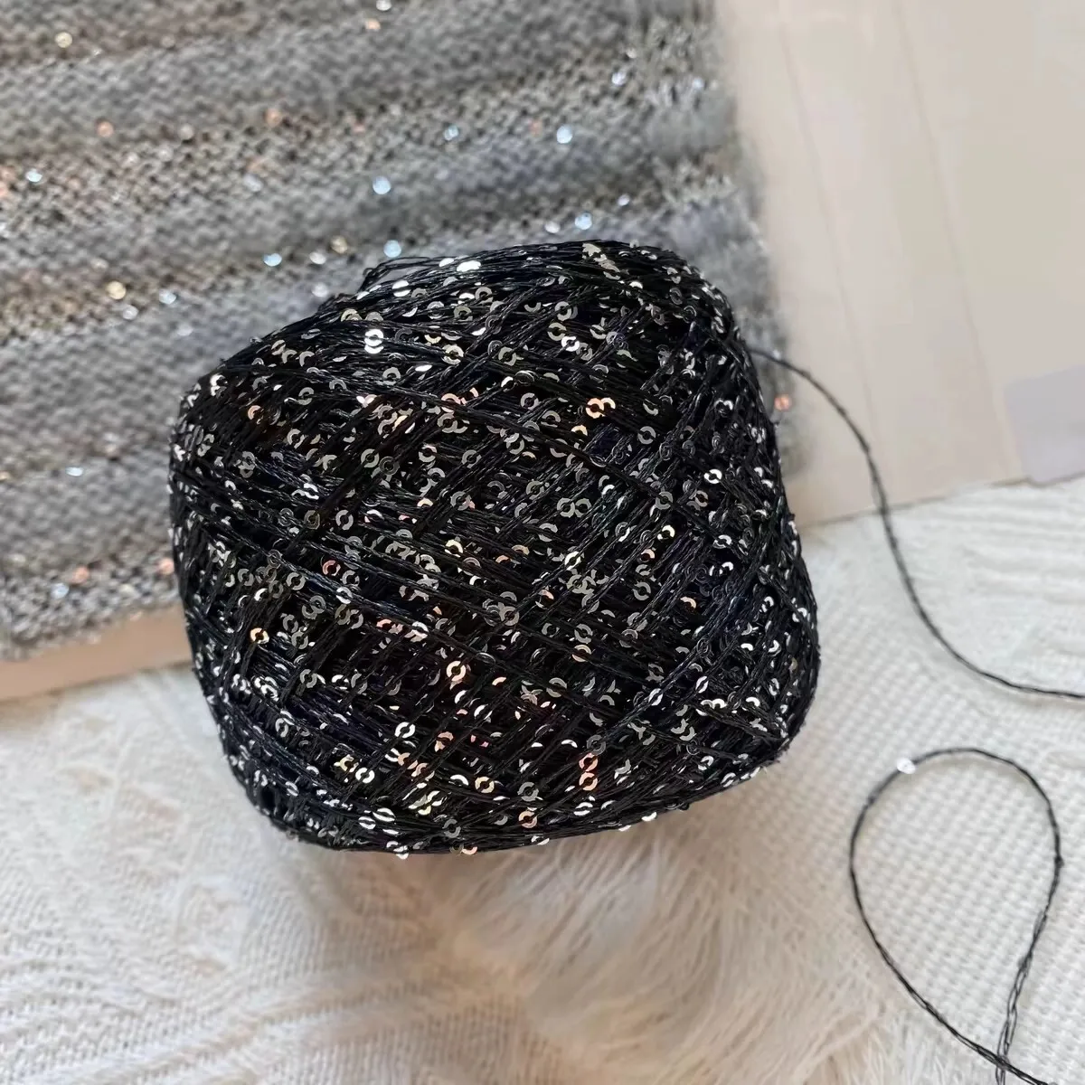 50g Elegant Sequin Thread Hand Mixed Thread Hook Bag/clothing/mat