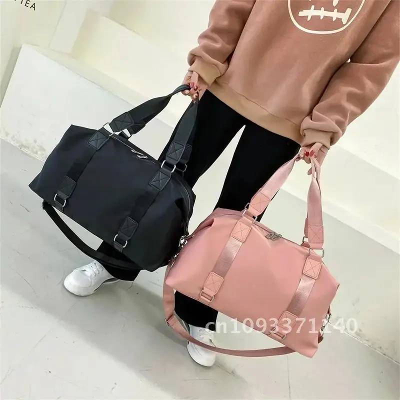 

Large Training Yoga Bag Women's Dry Wet Separation Hand-held Short Business Travel Travel Distance Bag Luggage Totes Capacity