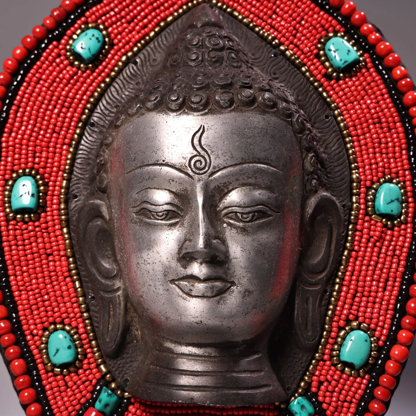 Red Rope Weaving Mosaic Gem colored glaze Shell leaf shape Bronze Shakyamuni Buddha Head Thangka hanging panel