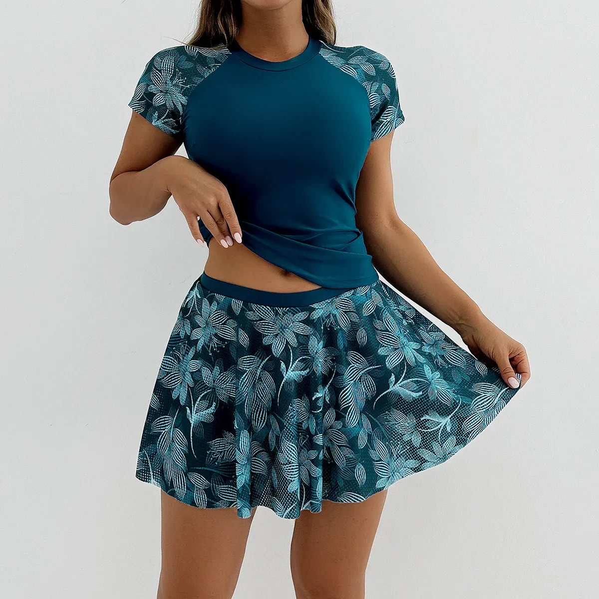 2025 Women's Split Bikini Beach Skirt Sports 2 Piece Swimsuit High Waist Tankini Swimwear Round Neck Short Sleeve Bathing Suit