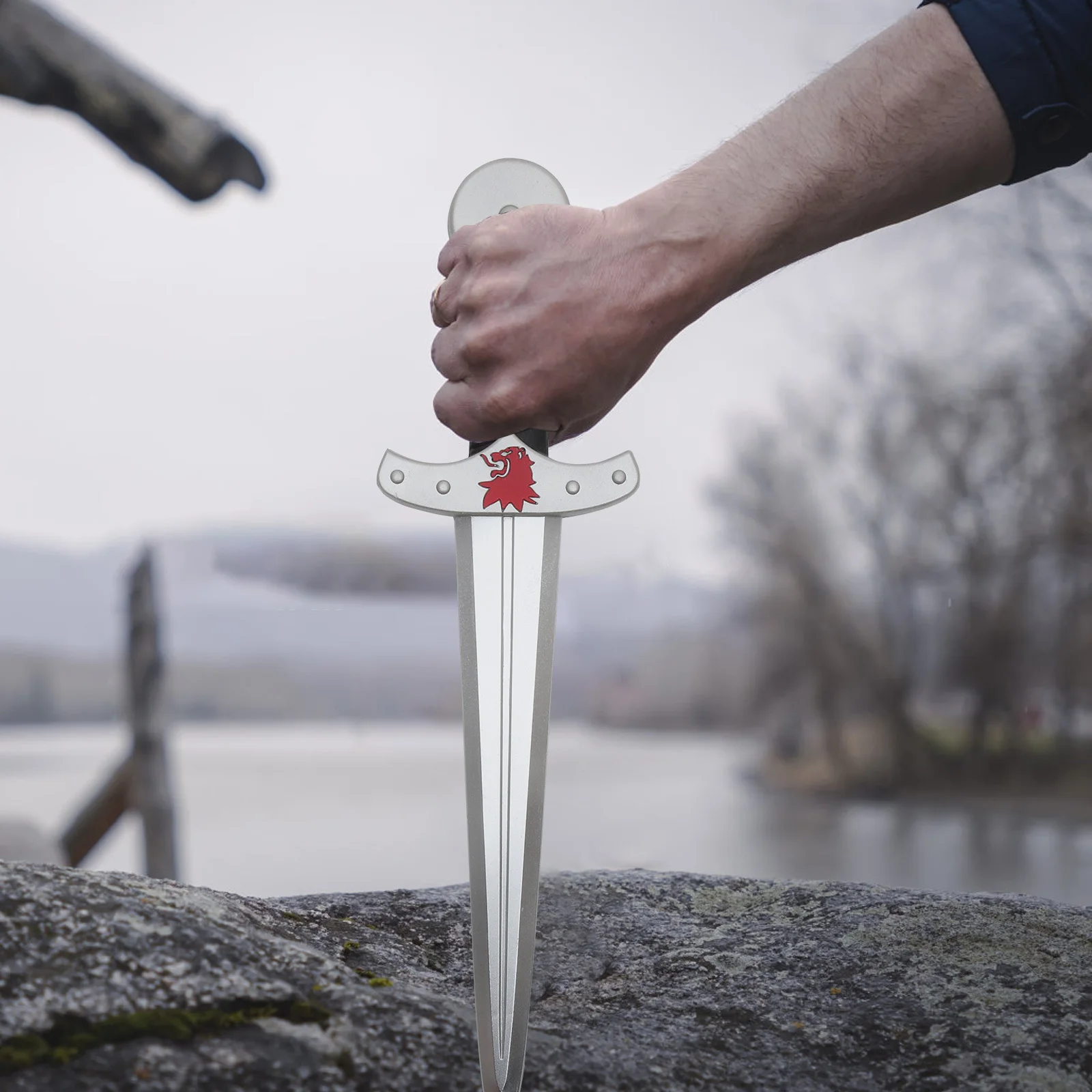 1pc Sword Prop Roman Style Pu Simulated Sword For Halloween Cosplay Party Plaything Wear-Resistant Role Play Game