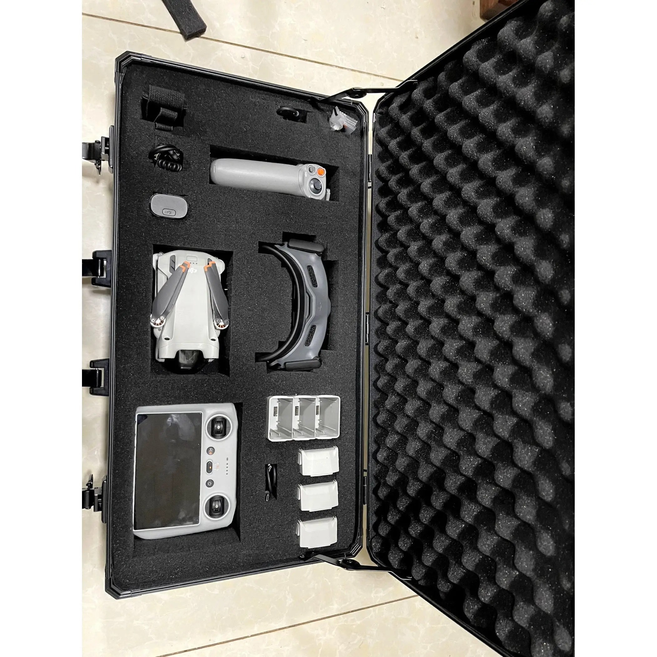Portable Aluminum Equipment Storage Case Multi-function Instrument Protective Carry Display Box Customizable