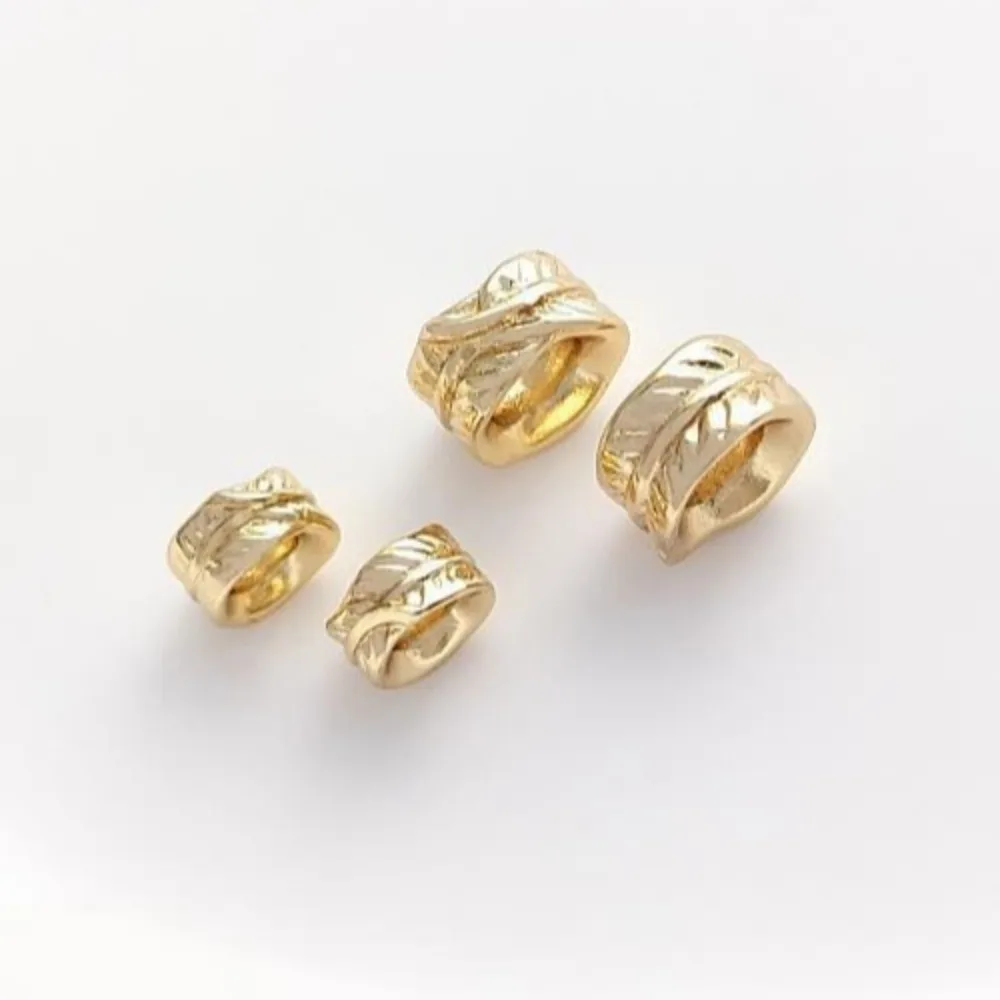 

Copper 14K Gold Color Leaf Large Hole Bead Feather Bead Separator Handmade DIY Bracelet Necklace Handmade Jewelry Accessories
