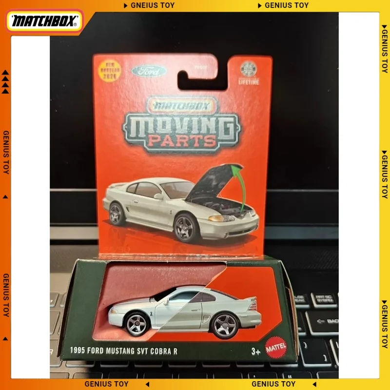Коллекционная модель автомобиля Matchbox 2026 Moving Parts 1995 FORD MUSTANG SVT COBRA R, масштаб 1:64, литая из металлического сплава, для фанатов, подарки, игрушки