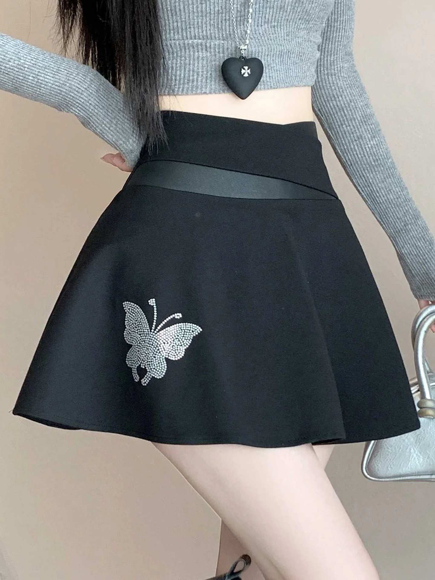 Korean Style High Waist A-Line  Skirt with  Embellishment And Diamond Inlay Women's Autumn New Small Size Black ...