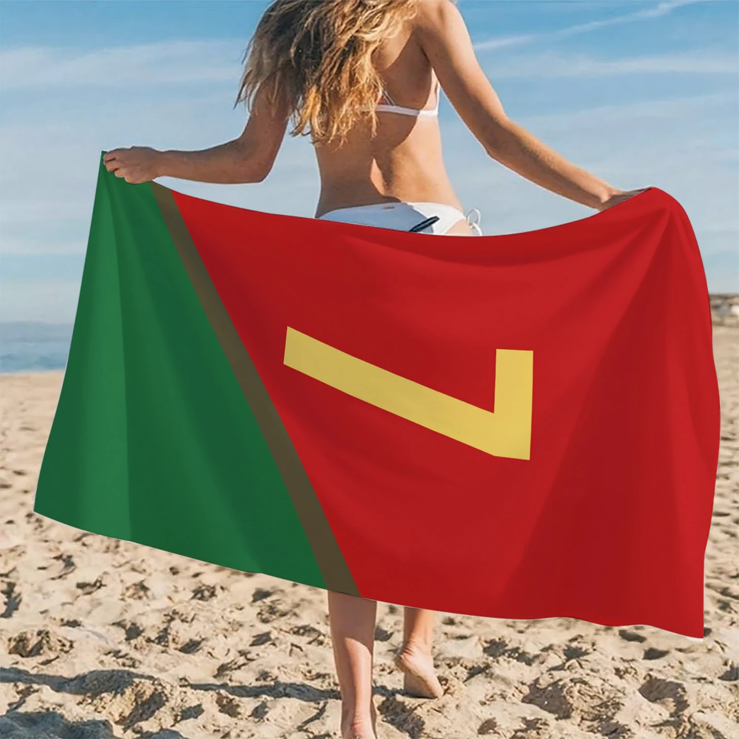 1pc Bold Geometric Beach Towel - Features a Size 7 Digital Red and Green Double Design, Super Soft Microfiber, Quick Drying Tra