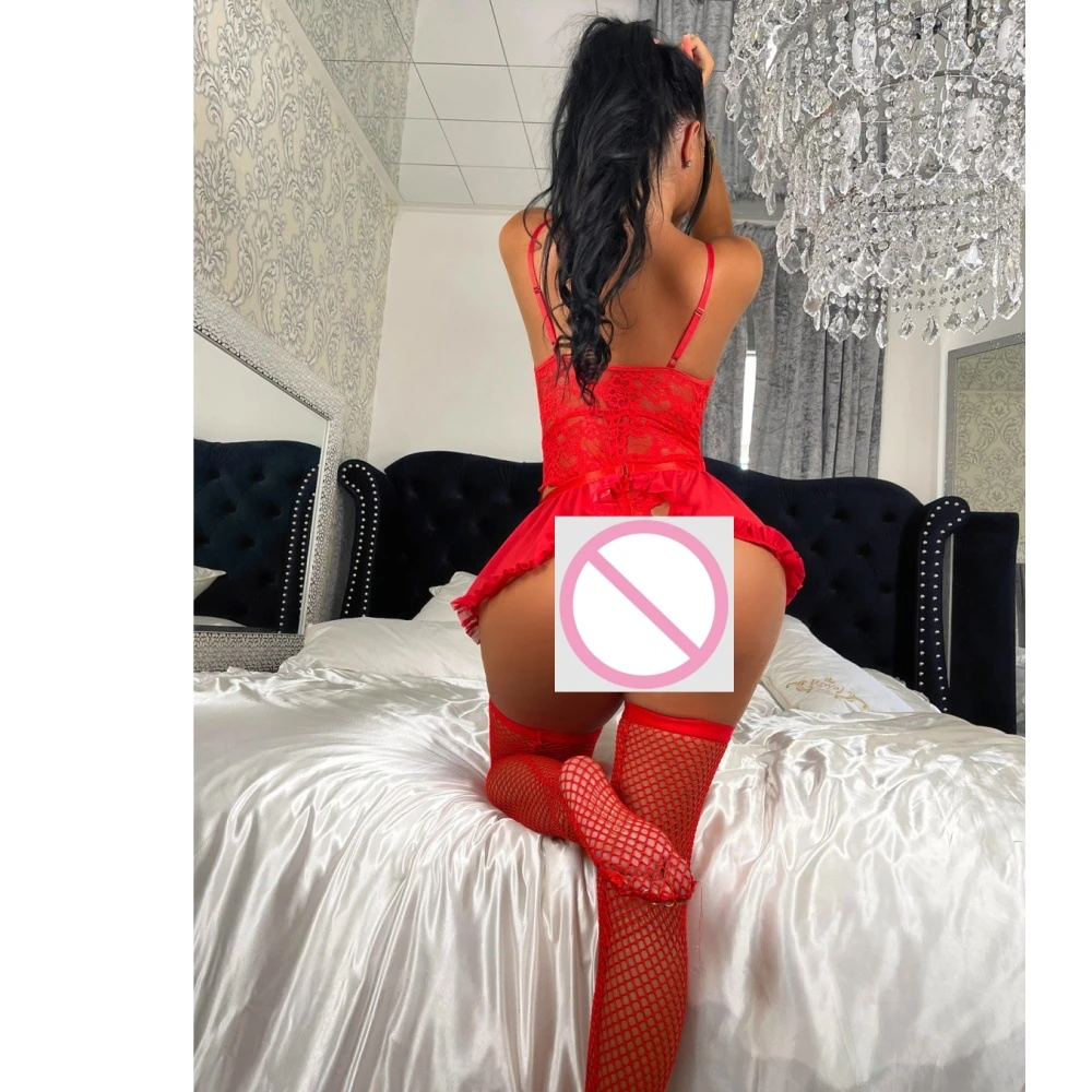 

Erotic lingerie in European style, featuring a couple's intimate interaction and role-playing, with a one-piece garment L762