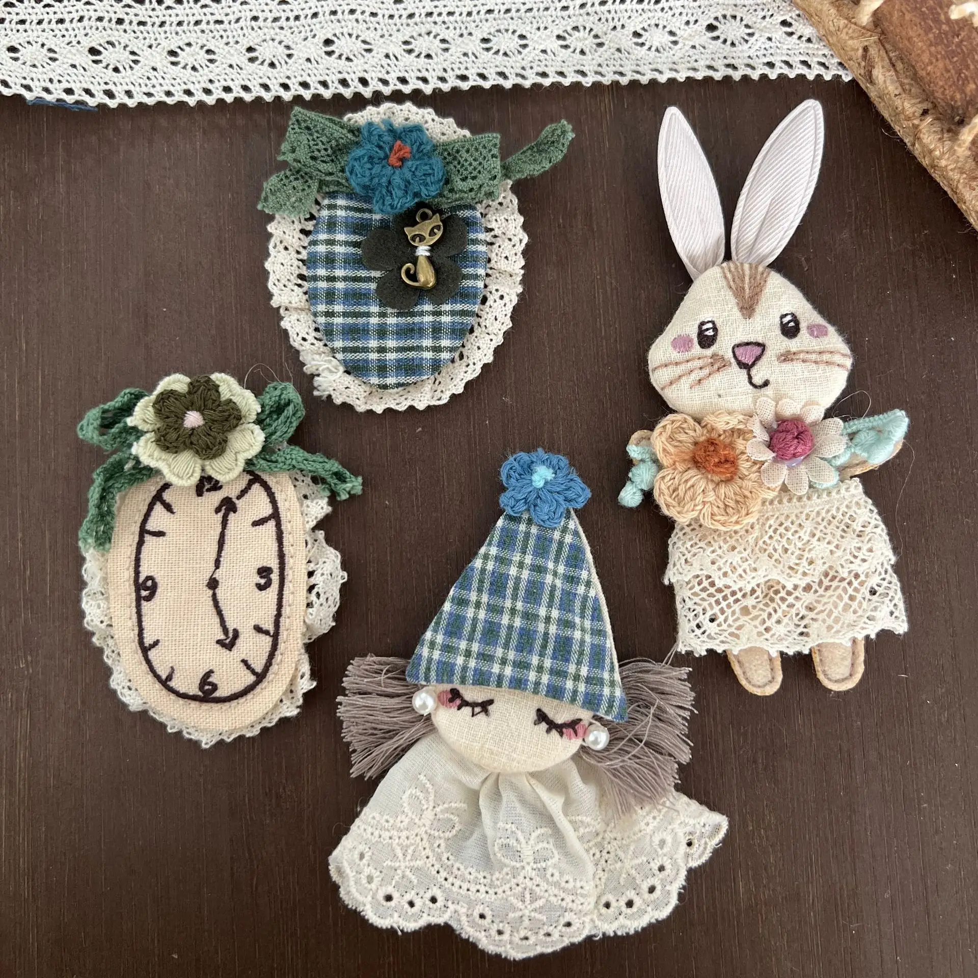 Fabric Brooch  New Korean Forest Fabric Rabbit Lace Patch Kids Clothing Brooch Bag Embellishment DIY Accessory For Children