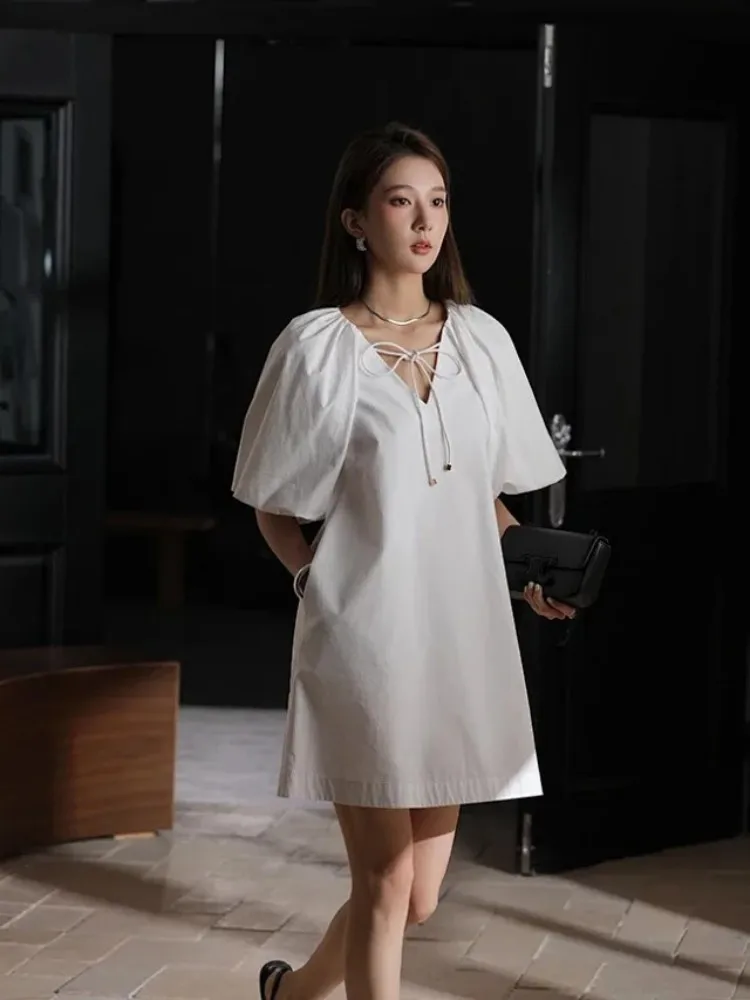 

2023 Summer Cotton Sweet Bubble Sleeve White Mini Dress for Women V-Neck Lace-up Short Dresses