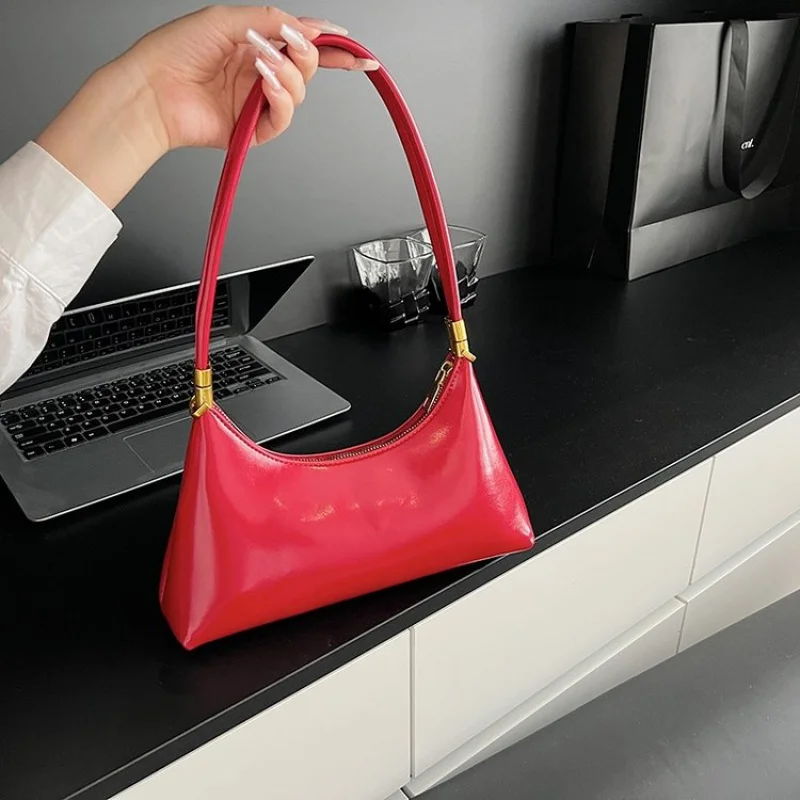 Женская высококачественная сумка через плечо с винтажным эффектом и модным кожаным материалом для элегантного использования