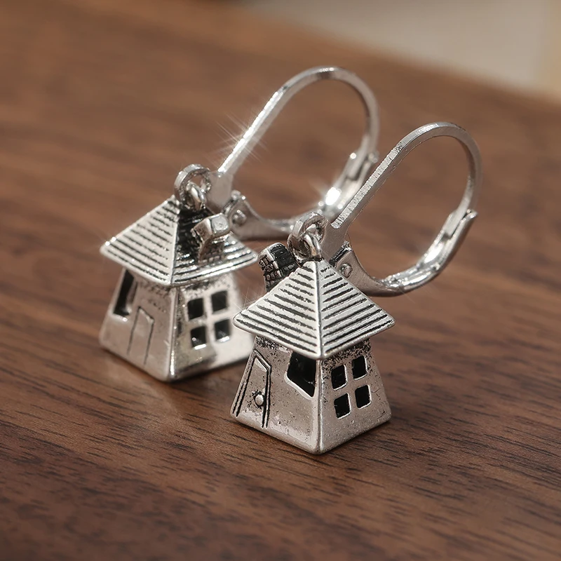 Vintage Simple Metal Hand Carve House Shaped Design Dangle Earrings Women Creative Fashion Festival Jewelry Gifts