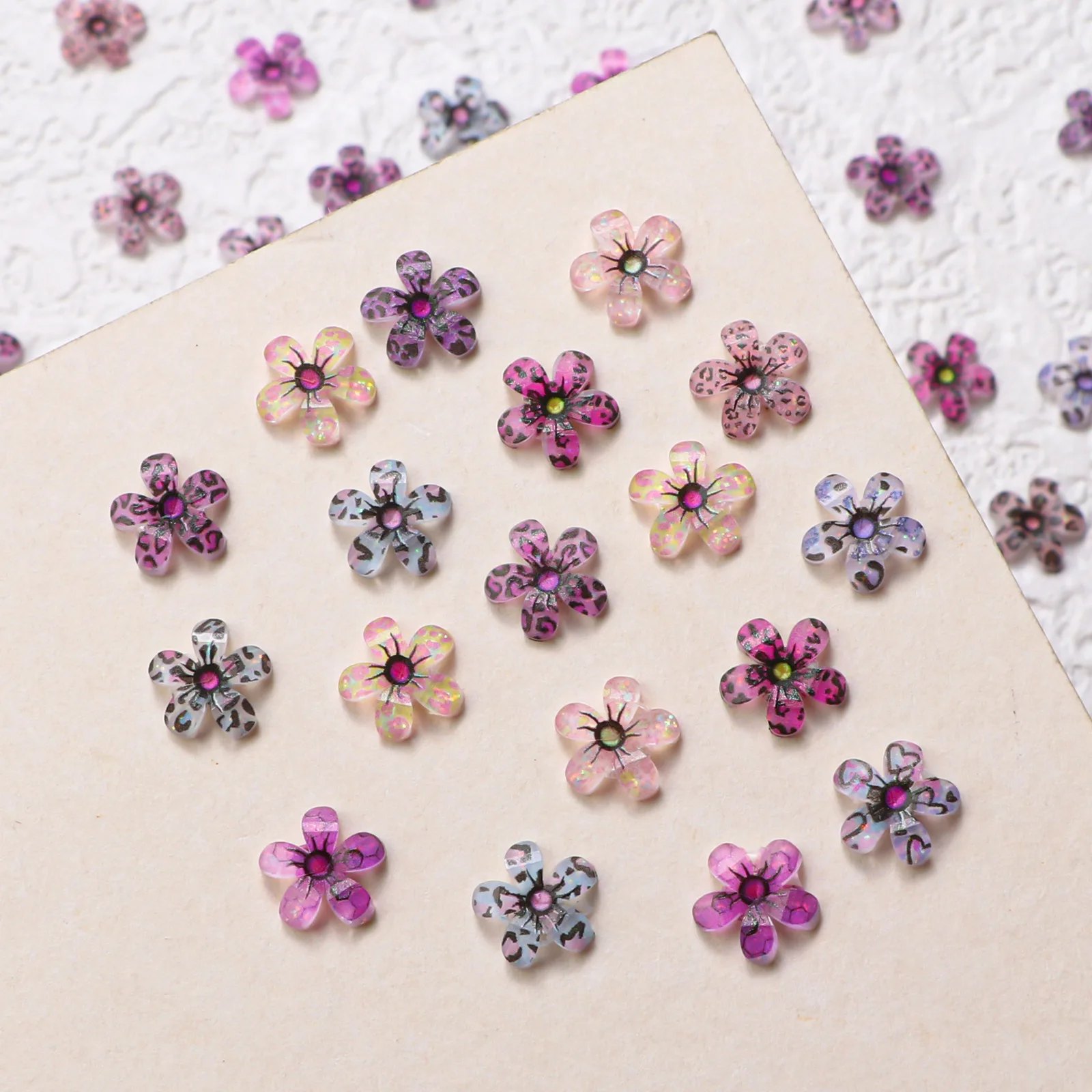 50pc 3d acrílico leopardo impressão cinco pétalas flor arte do prego encantos acessórios para outono unhas decoração design manicure suprimentos