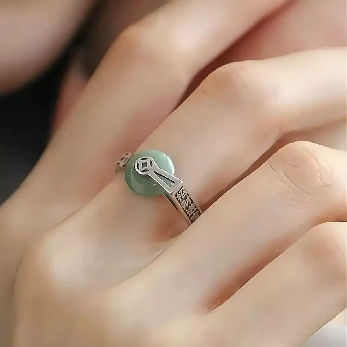 Temperament Jade Safety Buckle Ring For Lady Party Accessories Vintage Hollow Coins Lucky Ring Women Jewelry