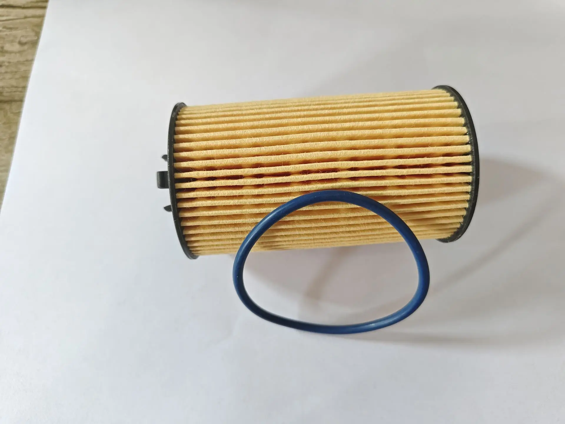 

Car Engine Oil Filter Wear Parts Oil Filter For Chevrolet Trax Opel Agila Corsa Vectra Vauxhall Petrol 93185674 Car Accessories