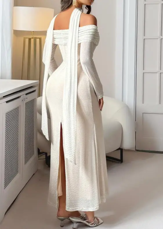 

2025 Women's Dress Autumn and Winter Latest Hot Selling Fashion Elegant Style Strapless Long Sleeved Hip Hugging Women's Dress