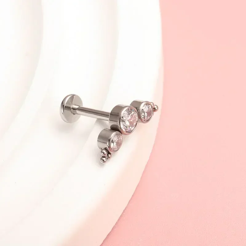 ASTM F136 Titanium Piercing 16/18G Cluster CZ Labret Lip Monroe Cartilage Ear Stud Internally Threaded Conch Ring Helix Piercing