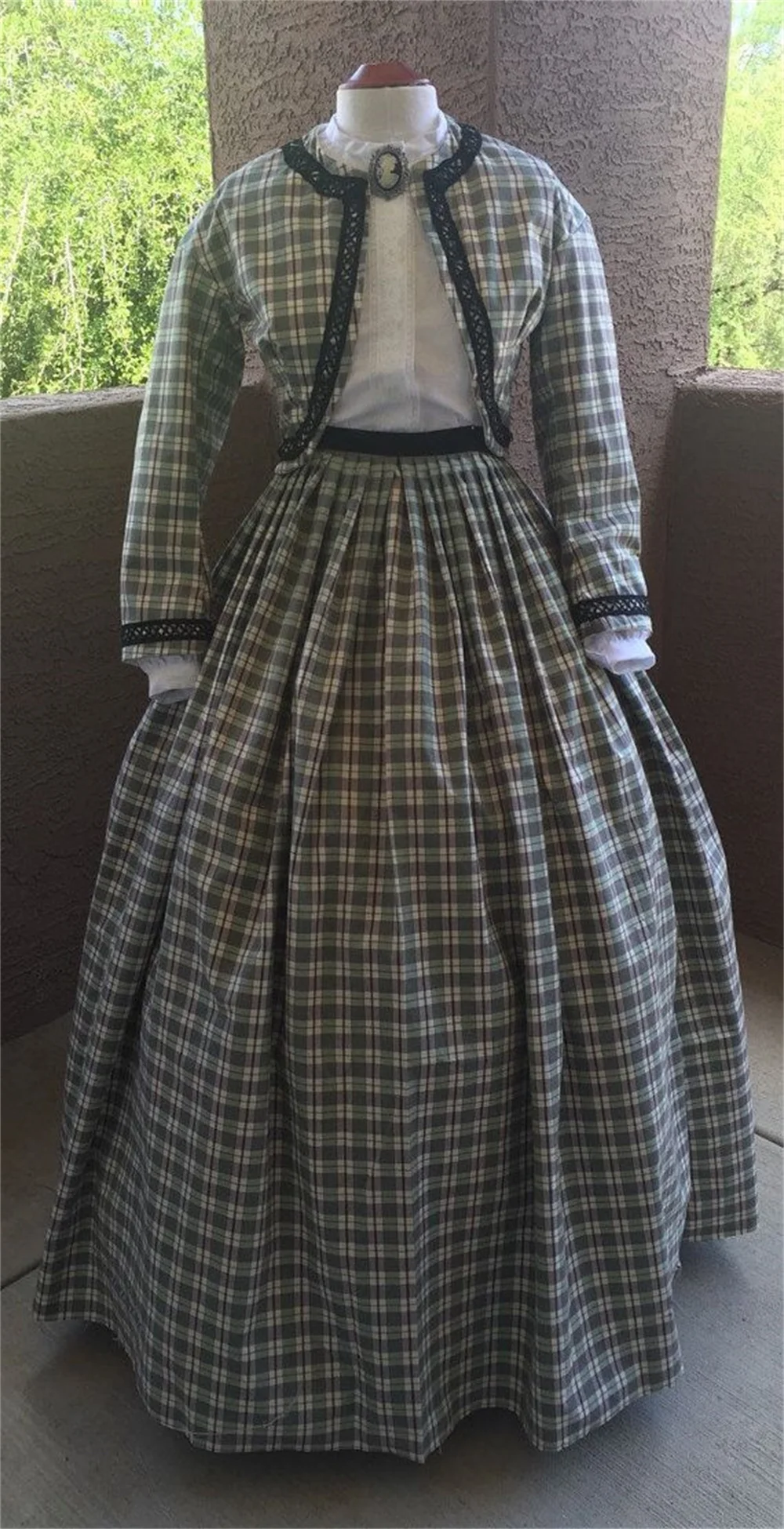 

Victorian Dickens Fair Dress Civil War Pioneer Ball Gown 1860s Southern Belle Costume Plaid Dress Edwardian Historical Dress