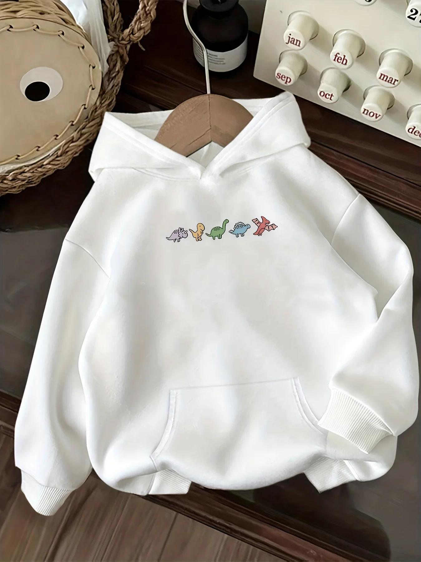 Women Retro Sports Hoodie Colorful Dinosaur Graphic Print Long Sleeve Sweatshirt Cute Active Style Autumn Casual Top