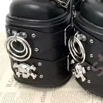 Gothic Platform Ankle Boots 2026 Spike Chain Multi Buckle Strap Thick Sole Punk Rock Fashion Cosplay Streetwear Black Wedge Boot