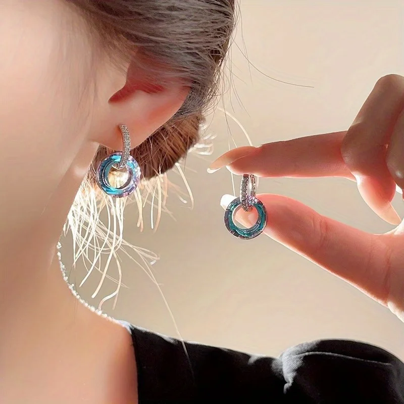 [2pcs Elegant Hoop Earrings] 2pcs Elegant Geometric Hoop Earrings with Colorful Crystal Accents| Simple Luxury Fashion Jewelry for Women| Versatile for Daily and Gift-Giving Occasions